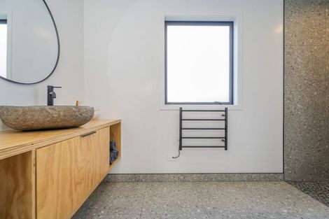 Photo of property in 6 Joyce Harsant Place, Cooks Beach, 3591