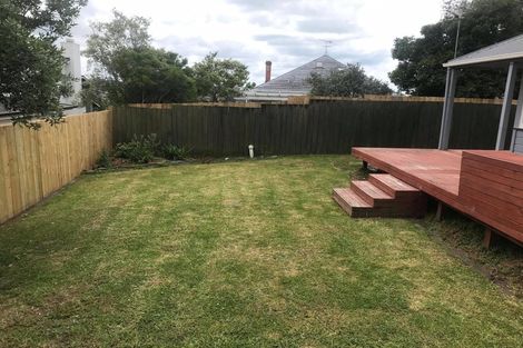 Photo of property in 81c Western Springs Road, Morningside, Auckland, 1022