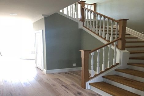 Photo of property in 39 Headland Drive, Long Bay, Auckland, 0630