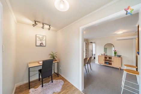 Photo of property in 24 Golf Road, Manor Park, Lower Hutt, 5019