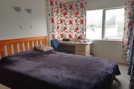 Photo of property in Melksham Towers, 201/131 Brougham Street, Mount Victoria, Wellington, 6011
