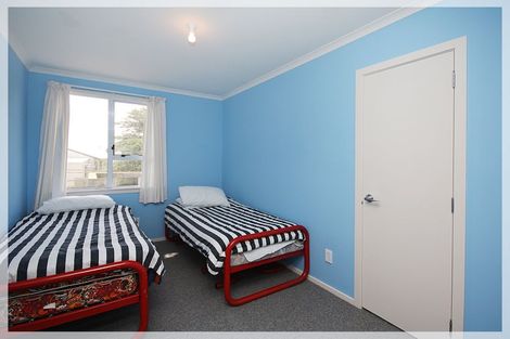 Photo of property in 13 Nelson Street, Foxton Beach, Foxton, 4815