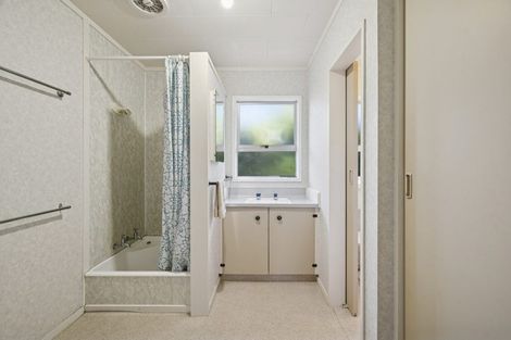 Photo of property in 2 Morunga Street, Omori, Turangi, 3381