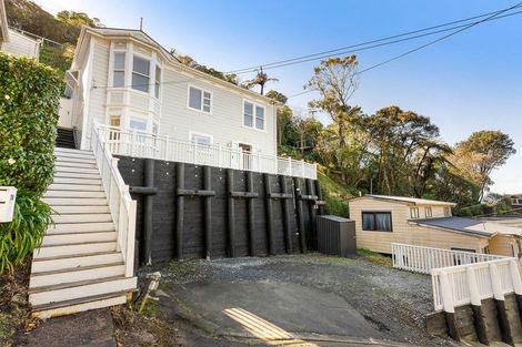 Photo of property in 28 Crieff Street, Northland, Wellington, 6012