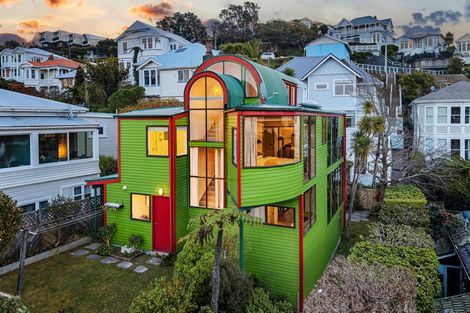 Photo of property in 26 Glasgow Street, Kelburn, Wellington, 6012