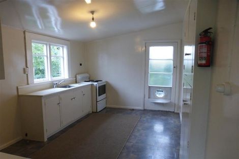 Photo of property in 2/59 Waimea Terrace, Beckenham, Christchurch, 8023