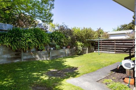 Photo of property in 2/17 Cumberland Street, Tauhara, Taupo, 3330