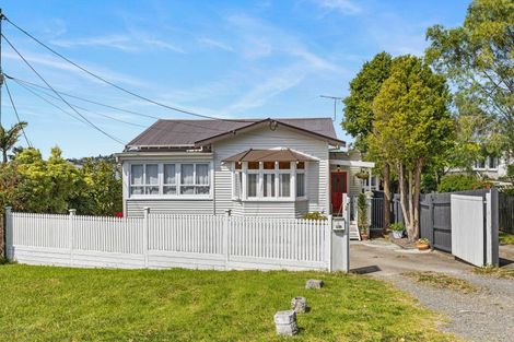 Photo of property in 225 Hibiscus Coast Highway, Red Beach, 0932