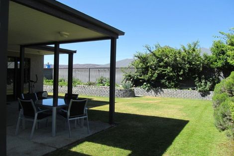 Photo of property in 27 Larch Crescent, Alexandra, 9320