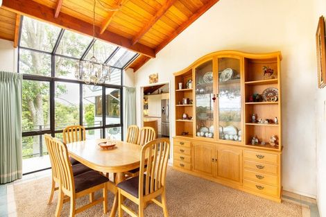 Photo of property in 5 Clearwater Cove, West Harbour, Auckland, 0618