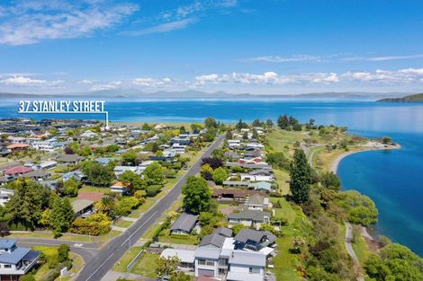Photo of property in 37 Stanley Street, Wharewaka, Taupo, 3330