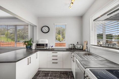 Photo of property in 2 Ward Street, Aramoho, Whanganui, 4500