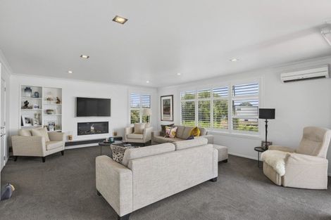 Photo of property in 22a Belt Road, Moturoa, New Plymouth, 4310