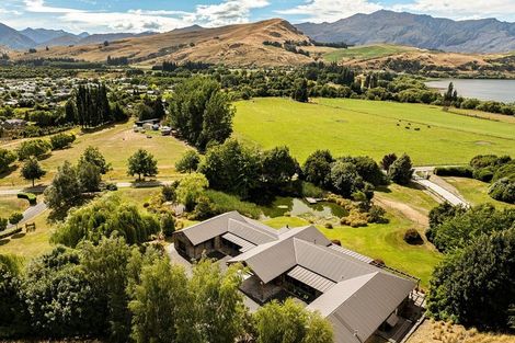 Photo of property in 73 Alec Robins Road, Lake Hayes, Queenstown, 9371