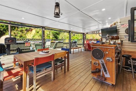 Photo of property in 3 Oakura Road, Oakura, Hikurangi, 0184