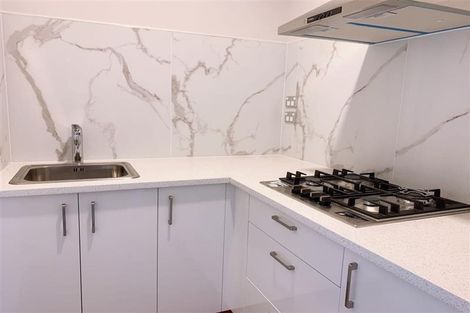 Photo of property in 403 Ormiston Road, Flat Bush, Auckland, 2019