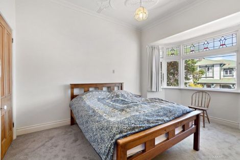 Photo of property in 1 Seddon Terrace, Newtown, Wellington, 6021