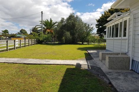 Photo of property in 1 Shoemaker Road, Waipu, 0510