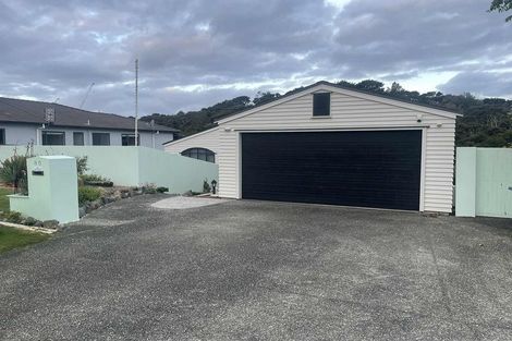 Photo of property in 80 Landing Drive, Albany, Auckland, 0632