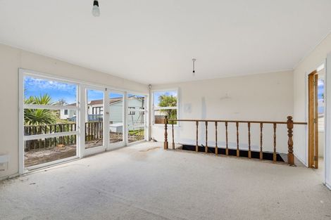 Photo of property in 179 Coxhead Road, Wattle Downs, Auckland, 2103