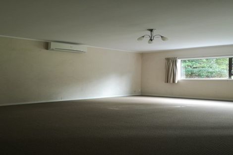 Photo of property in 19 Palmyra Way, Half Moon Bay, Auckland, 2012