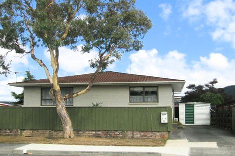 Photo of property in 2/35 Shanly Street, Brown Owl, Upper Hutt, 5018