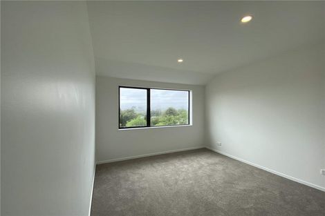 Photo of property in 7d Kotahi Road, Mount Wellington, Auckland, 1062