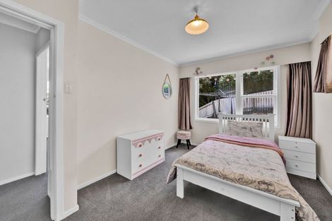 Photo of property in 10 Seymour Street, Waitara, 4320