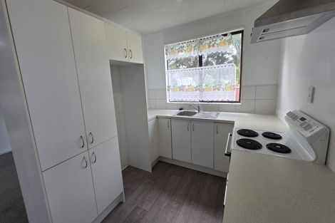 Photo of property in 3/4 Hall Avenue, Mangere, Auckland, 2022