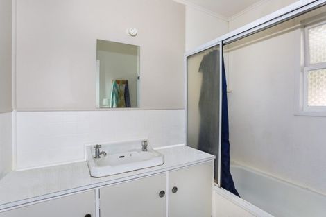 Photo of property in 65c Victoria Street, Coromandel, 3506
