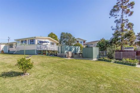 Photo of property in 139 Waimumu Road, Massey, Auckland, 0614