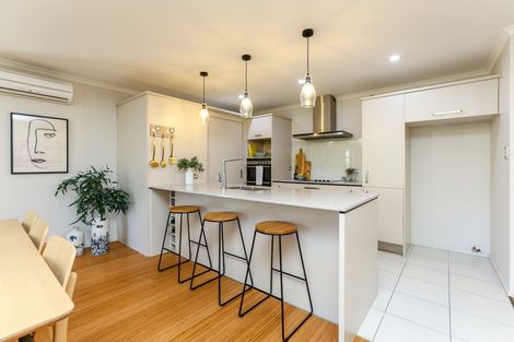 Photo of property in 55 Ainslee Street, Highlands Park, New Plymouth, 4312
