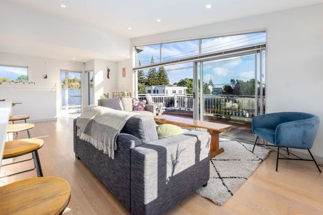 Photo of property in 20b Wharemauku Road, Raumati Beach, Paraparaumu, 5032