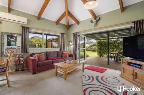 Photo of property in 133 Koutunui Road, Athenree, Katikati, 3177