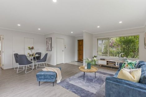 Photo of property in 2 Marlon Lane, East Tamaki, Auckland, 2016