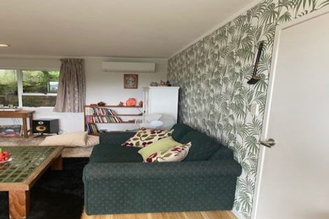 Photo of property in 19 John Road, Stanmore Bay, Whangaparaoa, 0932