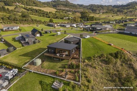 Photo of property in 6 Joyce Harsant Place, Cooks Beach, 3591