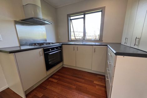 Photo of property in 18 Challinor Street, Pakuranga, Auckland, 2010