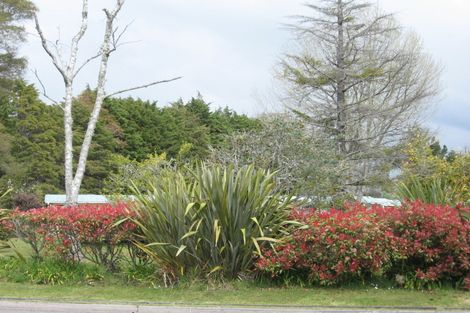 Photo of property in 50-58 Lee Road, Hannahs Bay, Rotorua, 3010