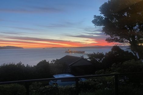 Photo of property in 22 Howard Road, Point Howard, Lower Hutt, 5013