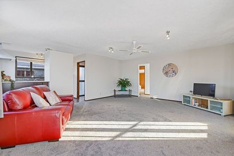 Photo of property in 1a Keldon Avenue, Rangiora, 7400