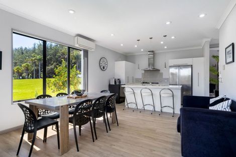 Photo of property in 124 Augusta Drive, Pauanui, Hikuai, 3579