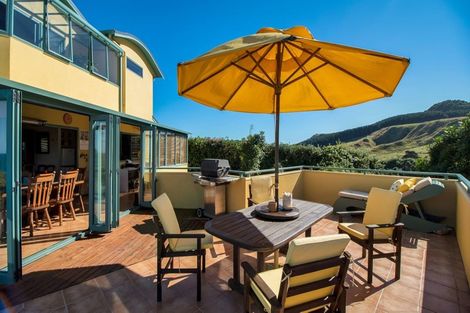 Photo of property in 9 Aria Terrace, Mokau, 4376