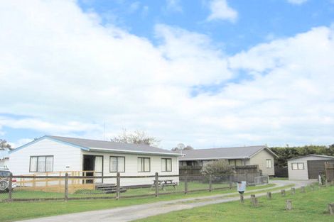 Photo of property in 12b Novelle Grove, Papamoa Beach, Papamoa, 3118