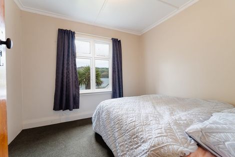 Photo of property in 2 Wakatipu Street, Ravensbourne, Dunedin, 9022