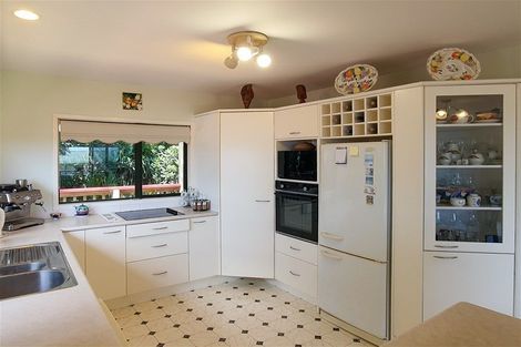 Photo of property in 98 Te Haumi Drive, Paihia, 0200