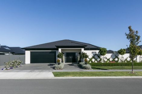 Photo of property in 7 Pelorus Avenue, Poraiti, Napier, 4112