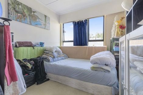 Photo of property in 23 Tironui Station Road East, Papakura, 2112