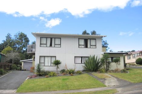 Photo of property in 4 Ailsa Place, Tairua, 3508