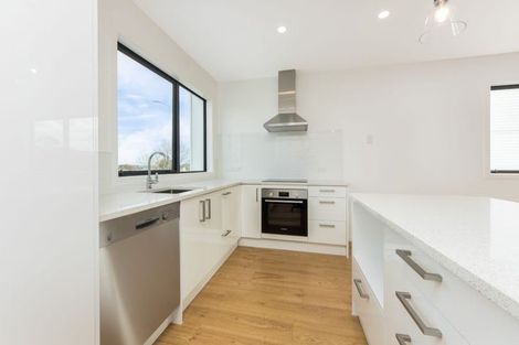 Photo of property in 3 Mokopiko Court, Beach Haven, Auckland, 0626